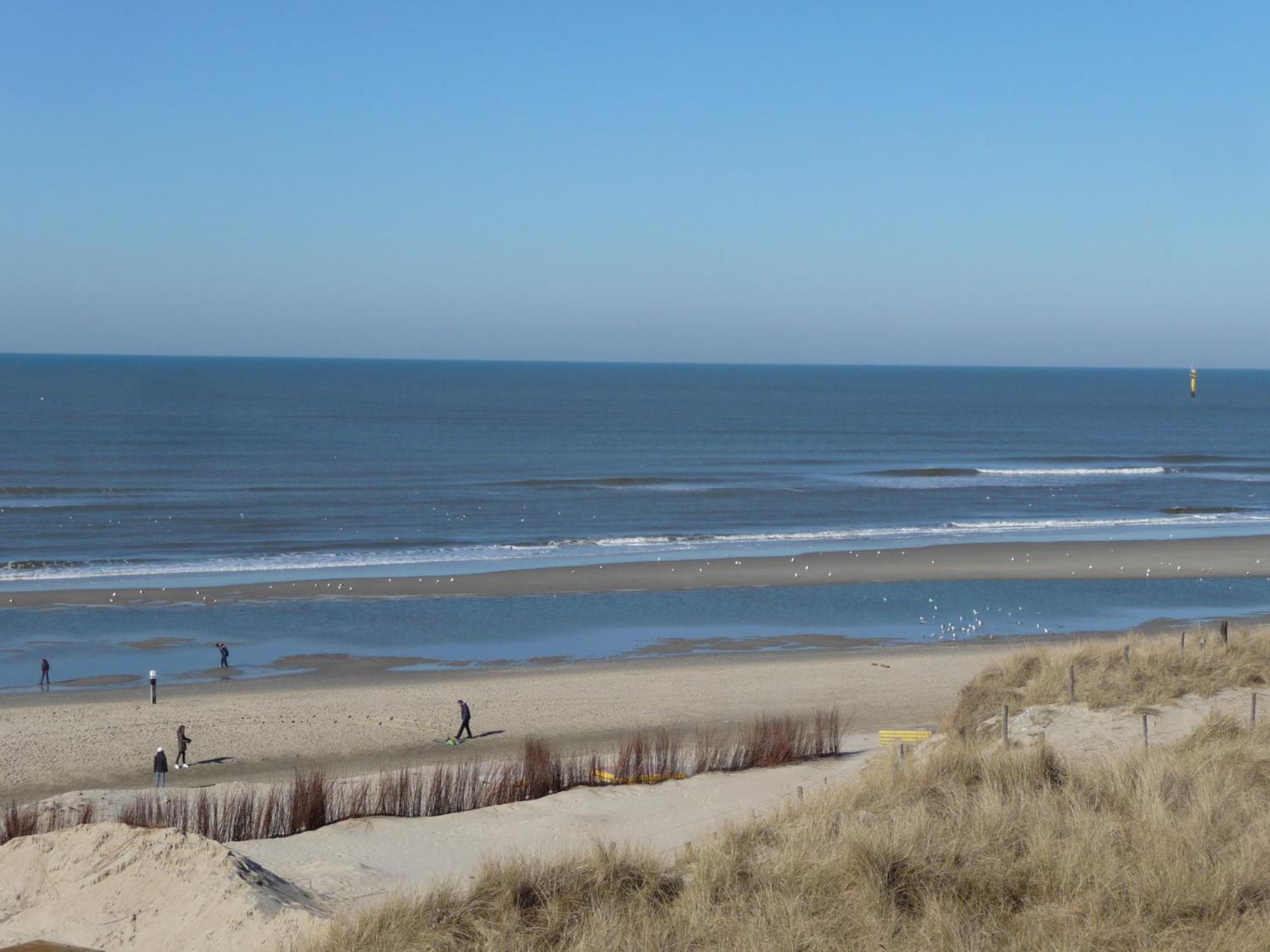 Strandhotel Noordzee De Koog  Exterior photo